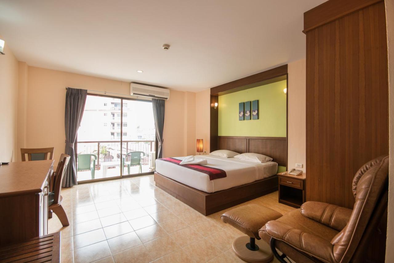 Sunview Place Pattaya Buitenkant foto