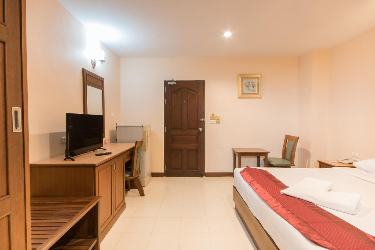 Sunview Place Pattaya Buitenkant foto
